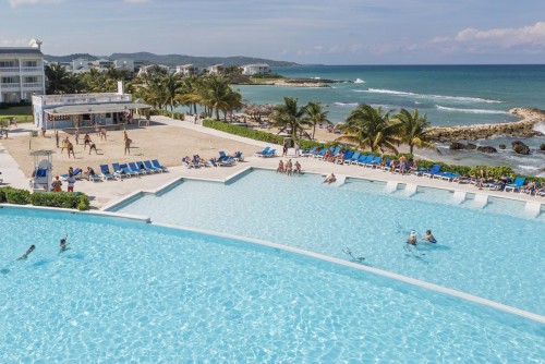 Grand Palladium Lady Hamilton Resort Transfers